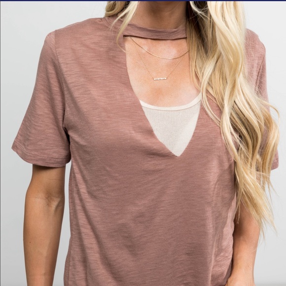 🌿🌸White..Lollie Choker Tee in white - Picture 1 of 4